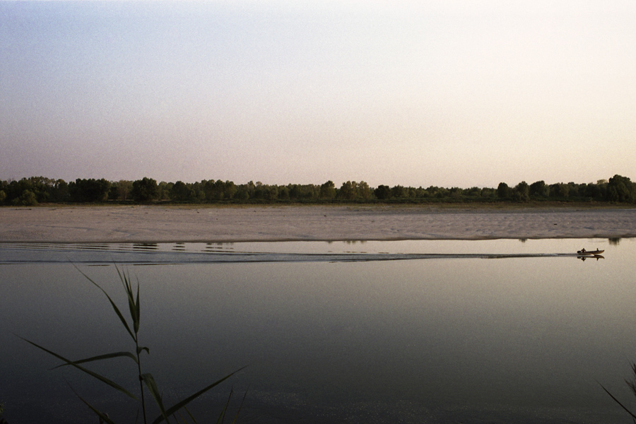 Po River #8, 2007, 30X45cm carta Hanemhulle Photo Rag Satin 310g. - edizione di
10 - € 450,00